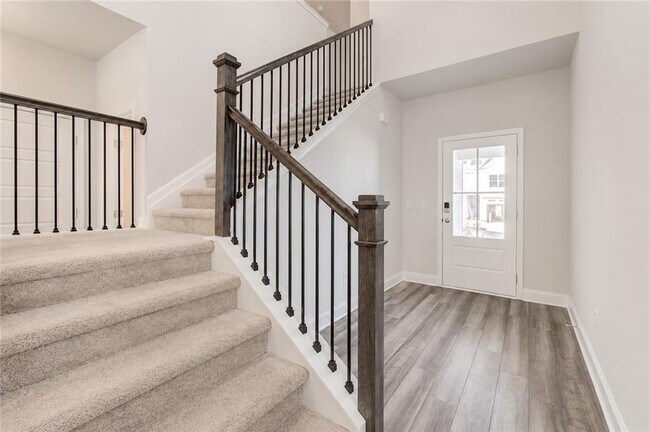 Building Photo - 5271 Fox Den Rd