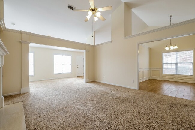 Building Photo - 1072 Pecan Grove Pl