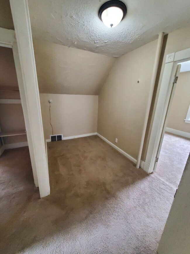 Building Photo - 2571-2571A N 34th St. (Duplex)
