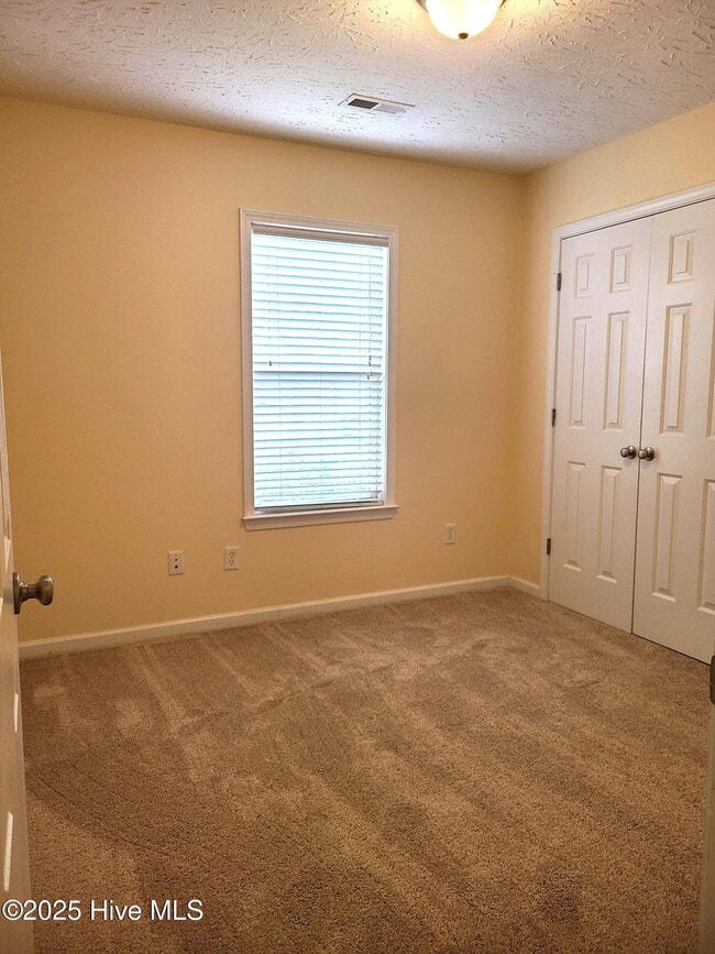Building Photo - 9499 Huckabee Dr NE