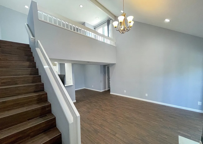 Building Photo - Your next home is waiting!