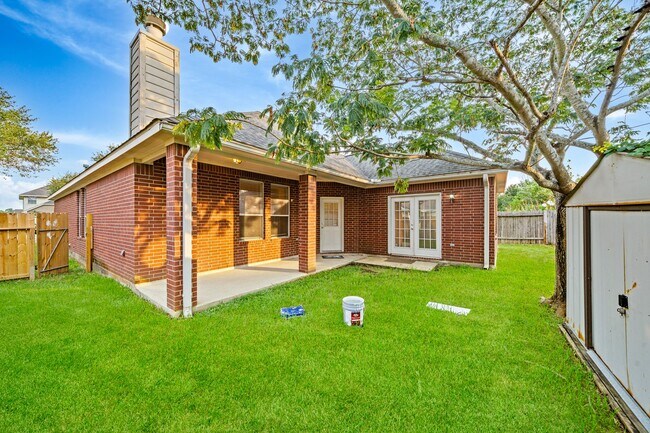 Building Photo - 4815 Plum Forest Rd