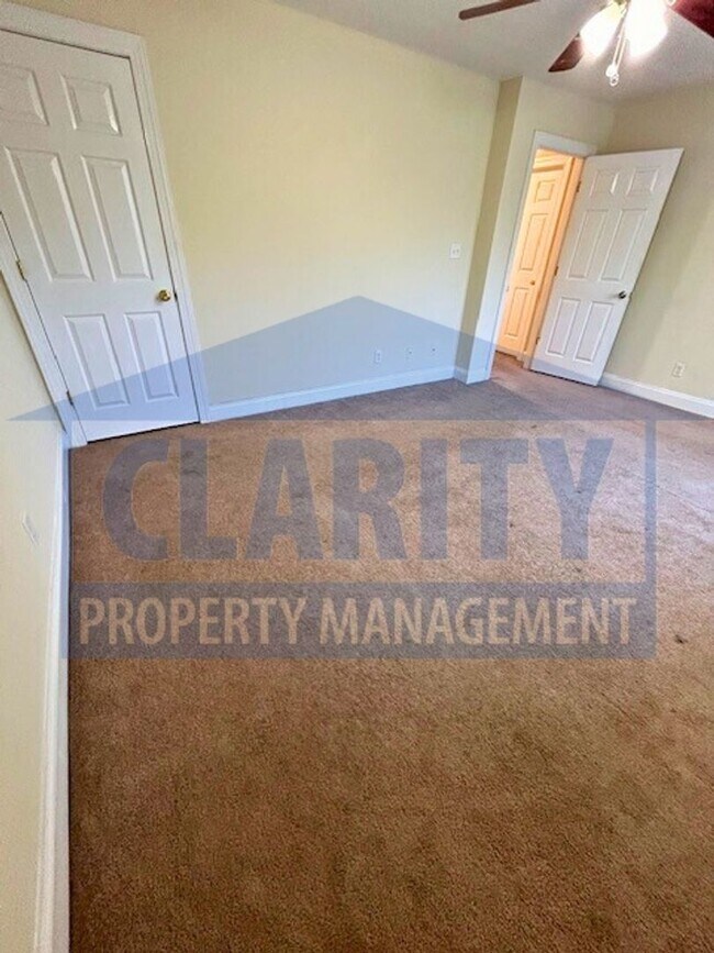 Building Photo - 2209 Old Harrison Pike NW