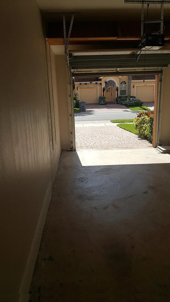 Building Photo - 7407 Briella Dr