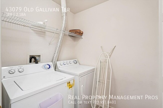 Building Photo - 43079 Old Gallivan Terrace