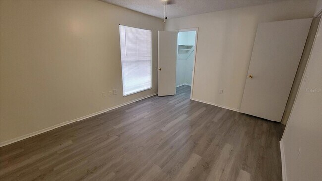 Building Photo - 1817 Caralee Blvd