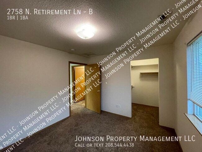 Building Photo - 2758 N Retirement Ln