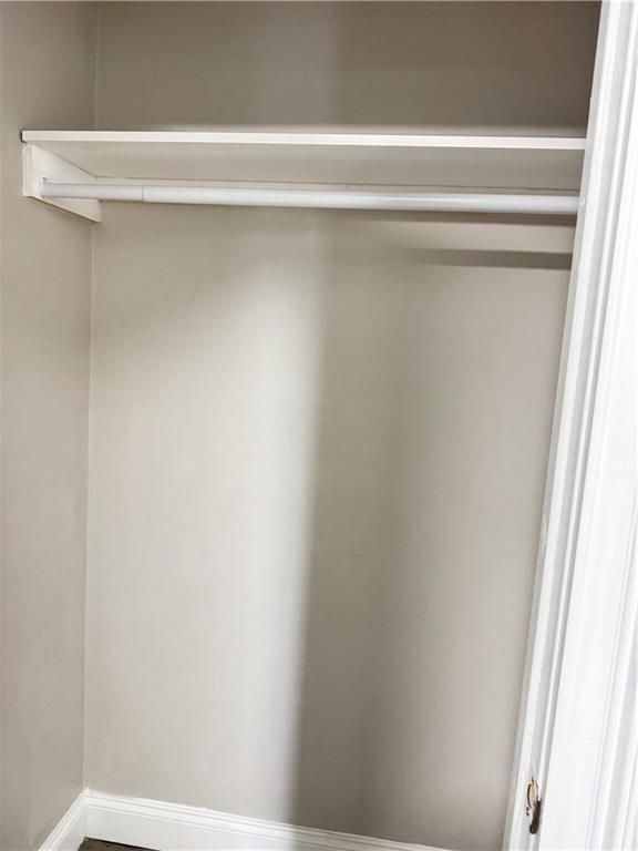 Building Photo - 199 Waldo St