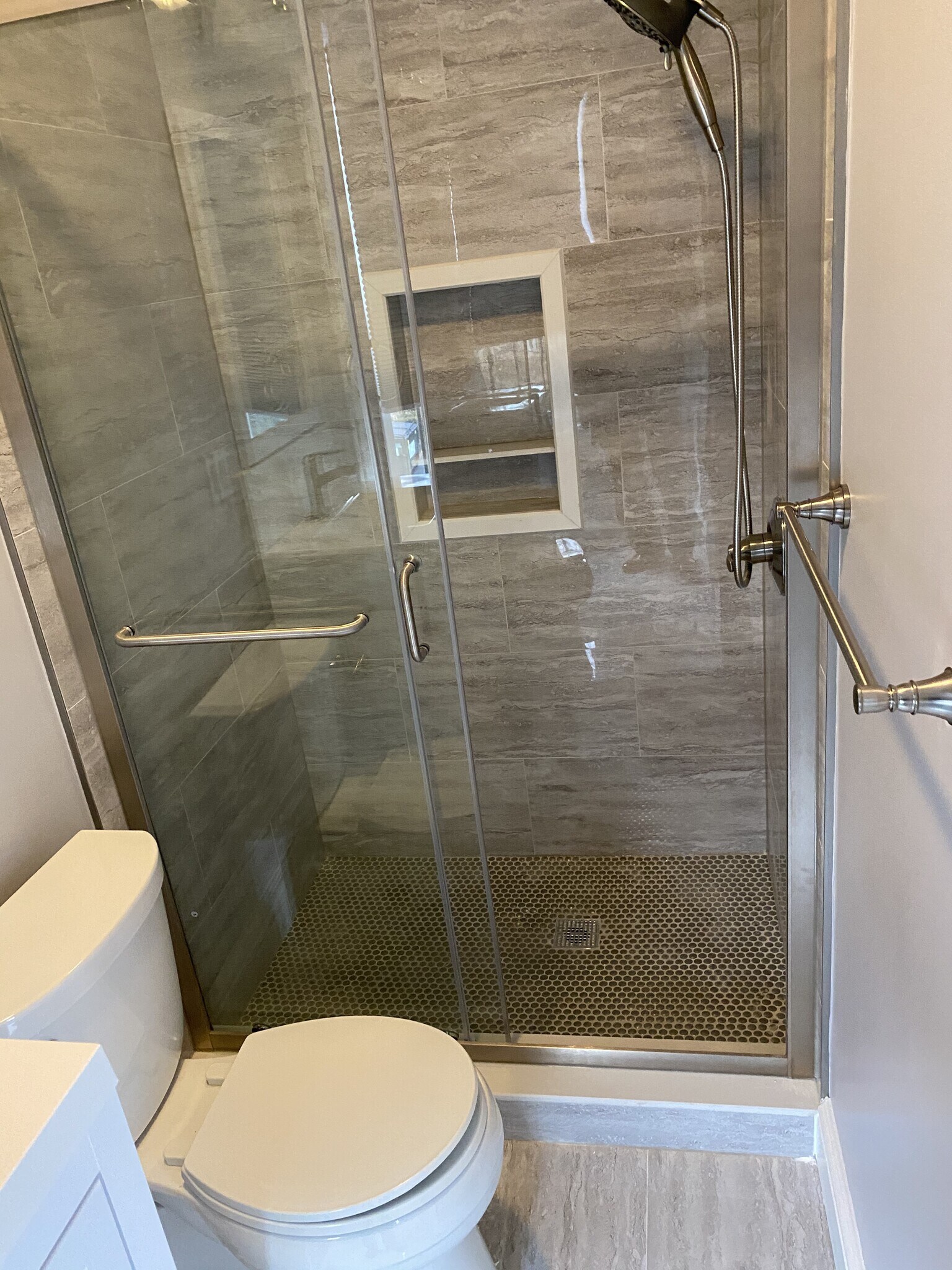 Building Photo - 224 Main St