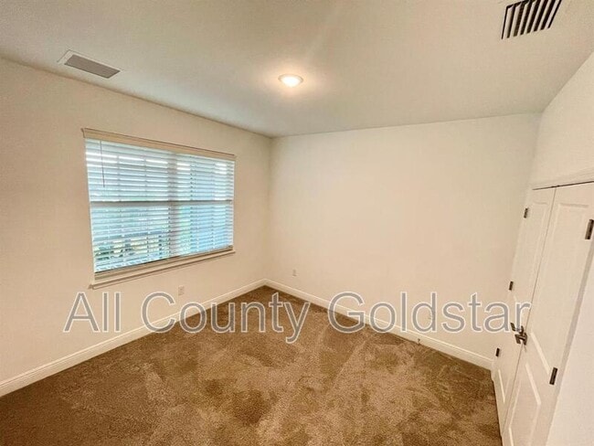 Building Photo - 16901 Lazzo Dr