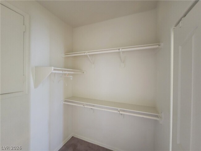 Building Photo - 7817 W Falcon Wing Ave