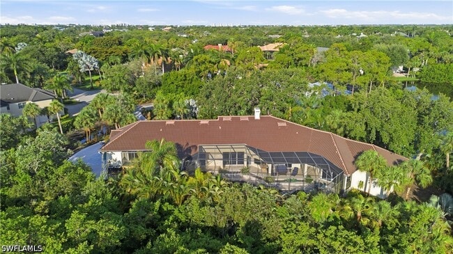 Building Photo - 27231 Lakeway Ct