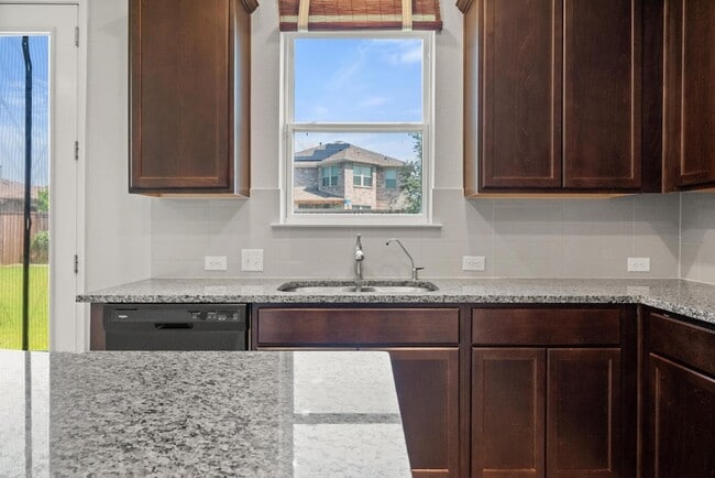 Building Photo - 3409 Keechi Creek Dr