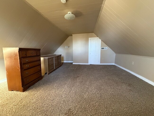 Building Photo - 3 Bed 2 Bath home in the Heart of Martin, TN!