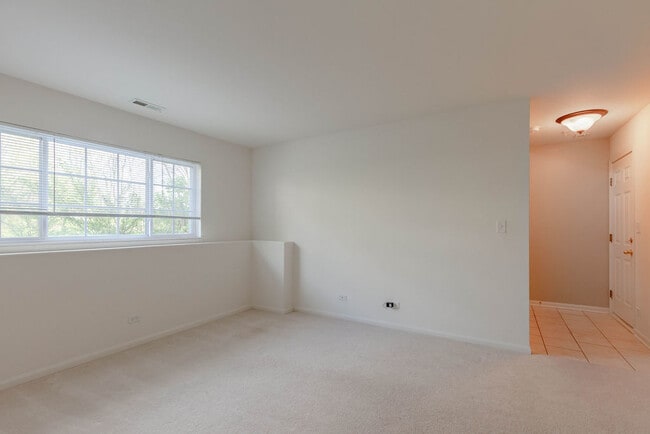 Building Photo - 619 Cary Woods Cir
