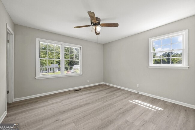 Building Photo - 2260 Arrowwood Dr