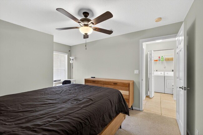 Building Photo - 5008 Elpine Way