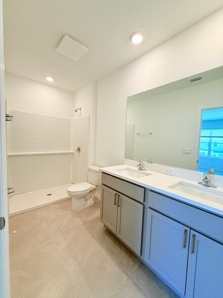 Building Photo - 4481 Rachel Fls Dr