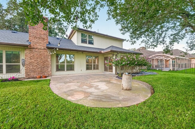 Building Photo - 2103 Winged Foot Dr
