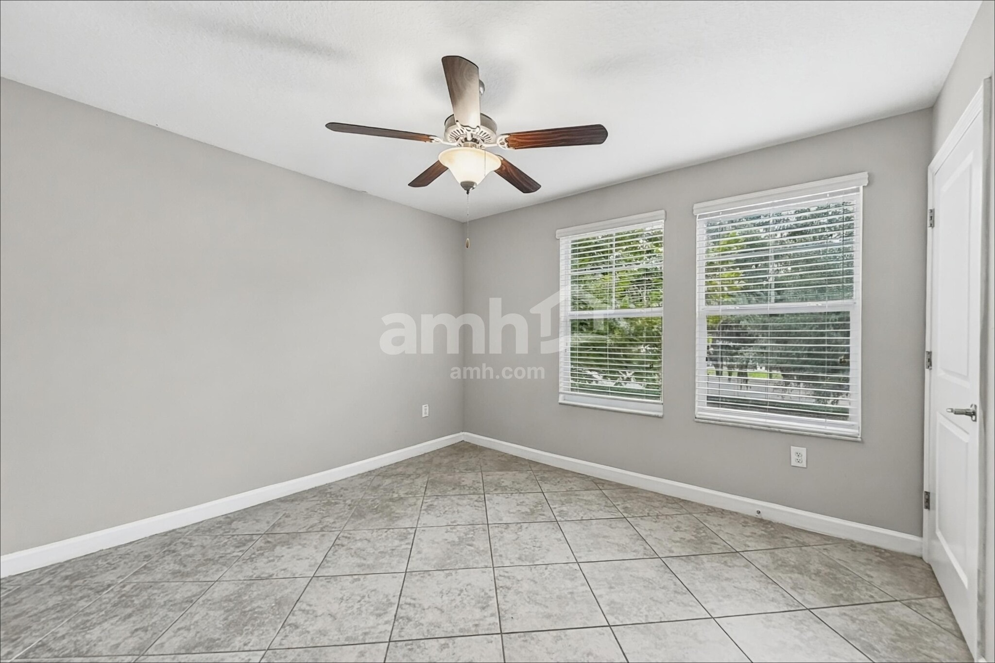 Building Photo - 14206 Blue Dasher Dr