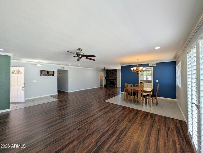 Building Photo - 10044 N 39th Ln