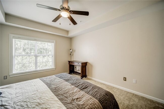 Building Photo - 3275 Lenox Rd NE