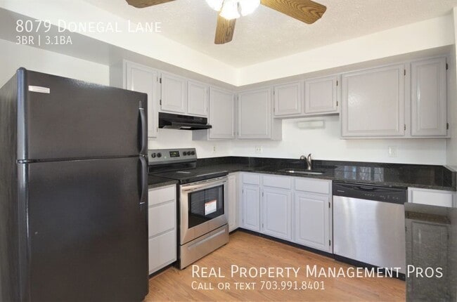 Building Photo - 8079 Donegal Ln