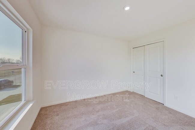 Building Photo - 10832 Penwell Way