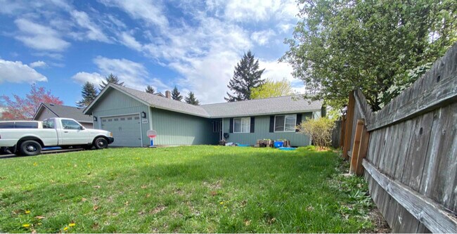 Primary Photo - 15813 NE 1st St