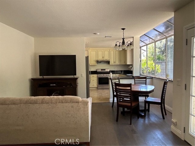 Building Photo - 21265 E Fort Bowie Dr
