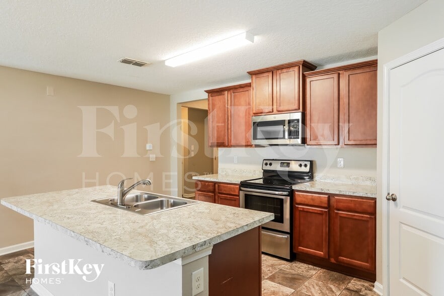 Building Photo - 3438 Canyon Falls Dr