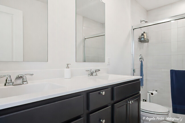 Building Photo - 2117 Yellowstone Blvd