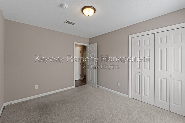 Building Photo - 4263 Waylon Dr