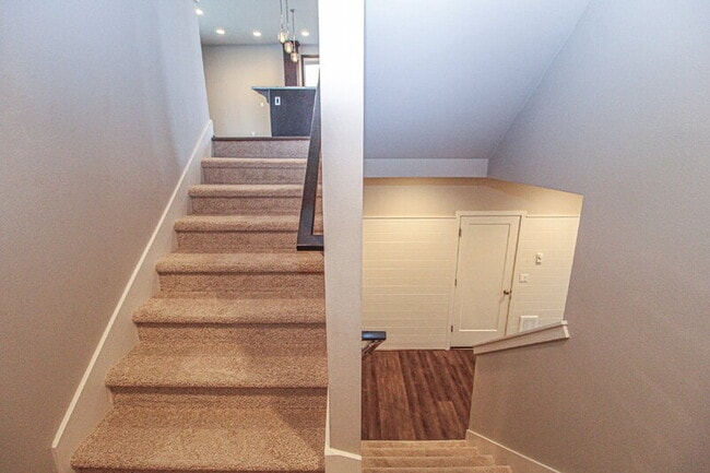 Building Photo - 1418 184th Pl SE