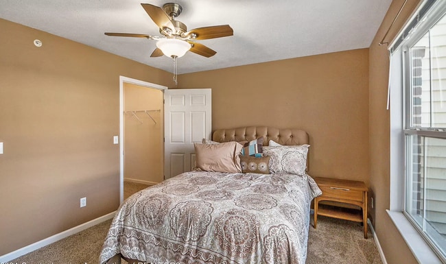 Building Photo - 12947 Townsend Dr