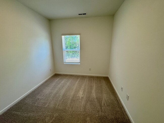 Building Photo - Beautiful, New Construction, 3-Story, 4BR/...