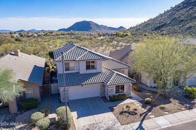 Building Photo - 2017 E Creedance Blvd