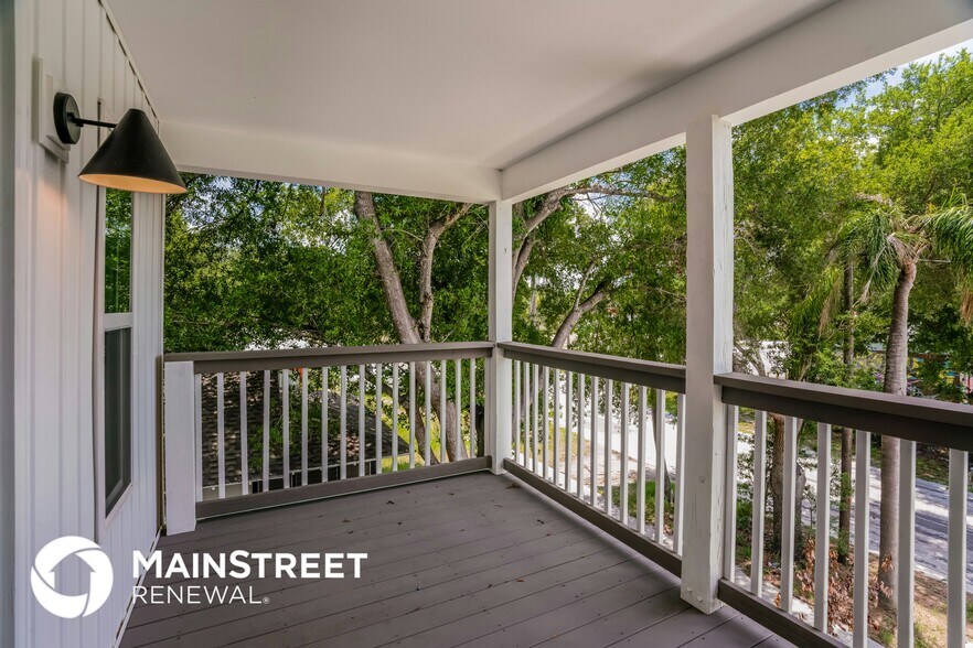 Building Photo - 3421 4th Ave S