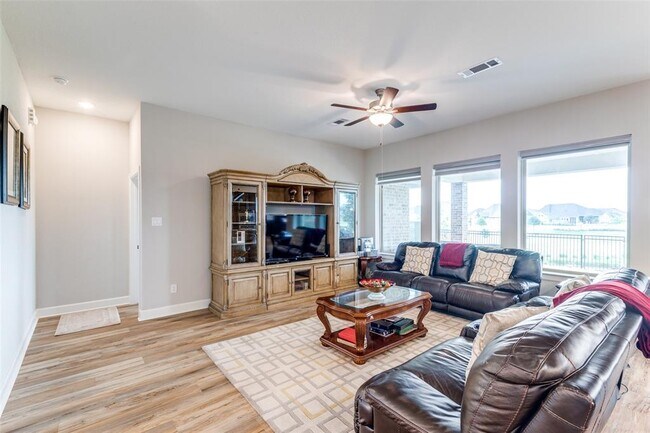 Building Photo - 23623 Lively Ferry Ln