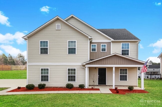 Primary Photo - 423 Oakleigh Ln