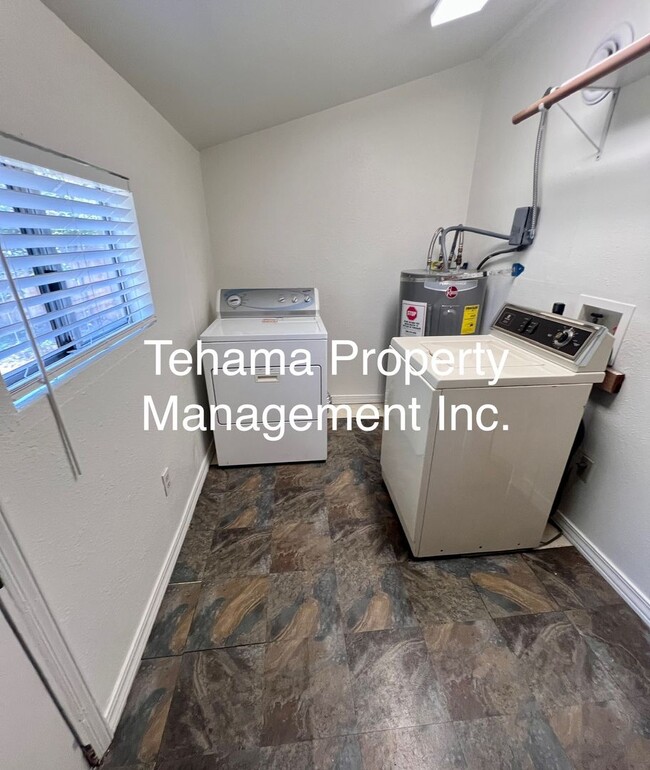 Building Photo - Charming 2 bedroom 1 bath home in Red Bluff