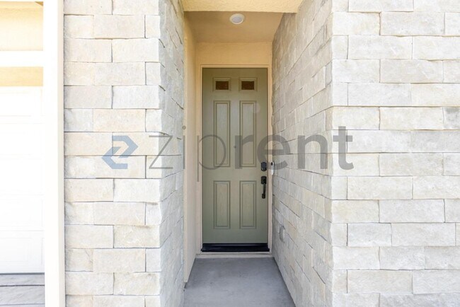 Building Photo - 5824 Highport Dr