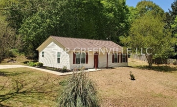 Building Photo - Coming Soon: Three Bedroom House in Taylor...