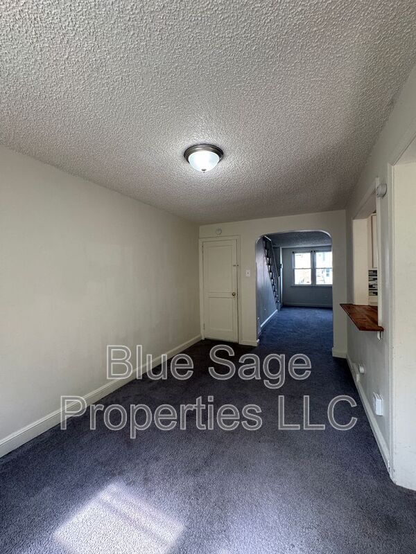 Building Photo - 335 W 22nd St