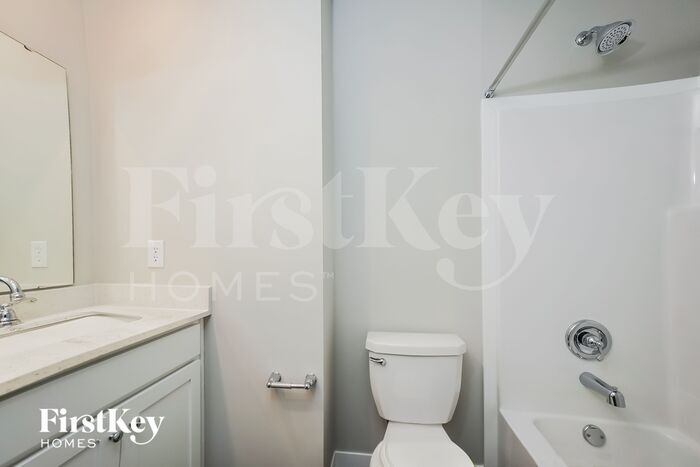Building Photo - 2273 S Bingham Pl