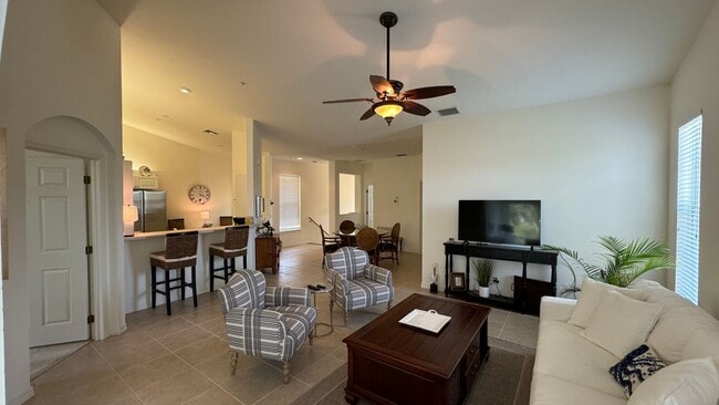 Building Photo - Turnkey Furnished Short Term Rental Availa...
