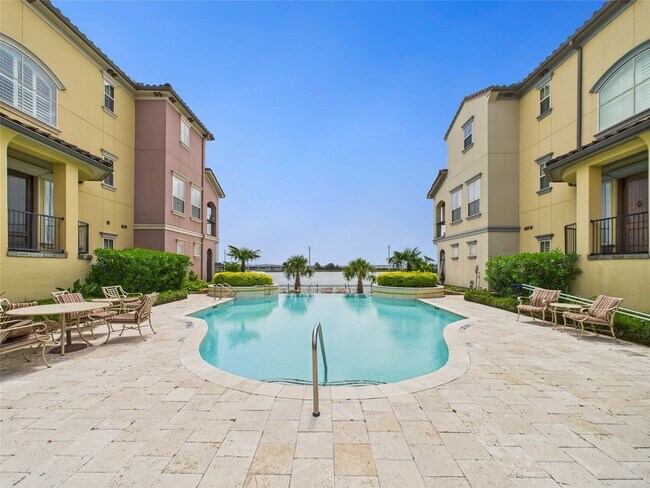 Building Photo - 22 Tassia Ln