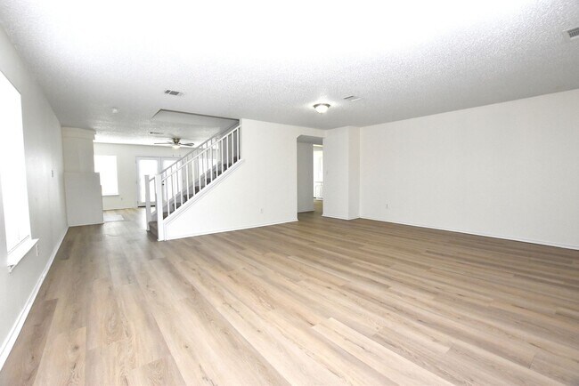 Building Photo - PKR - Round Rock / Pflugerville Houses