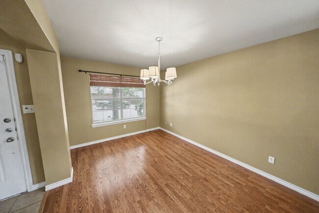 Building Photo - Spacious Cibolo Home Near Steele High School - Realtor Commission: $500