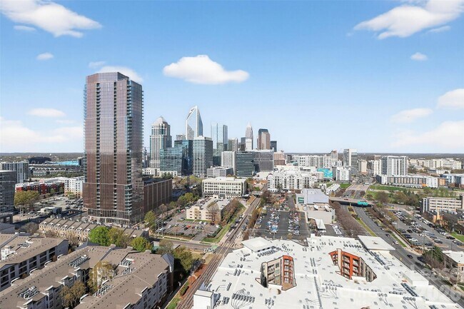 Building Photo - 315 Arlington Ave